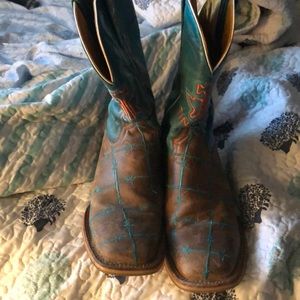 Tin Haul women’s boots